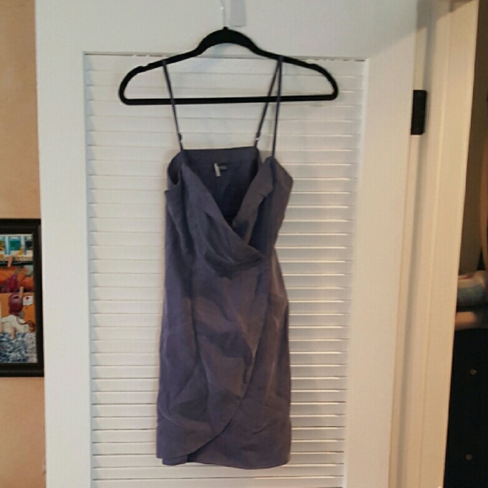 Elegant Purple Spaghetti Strap Dress
